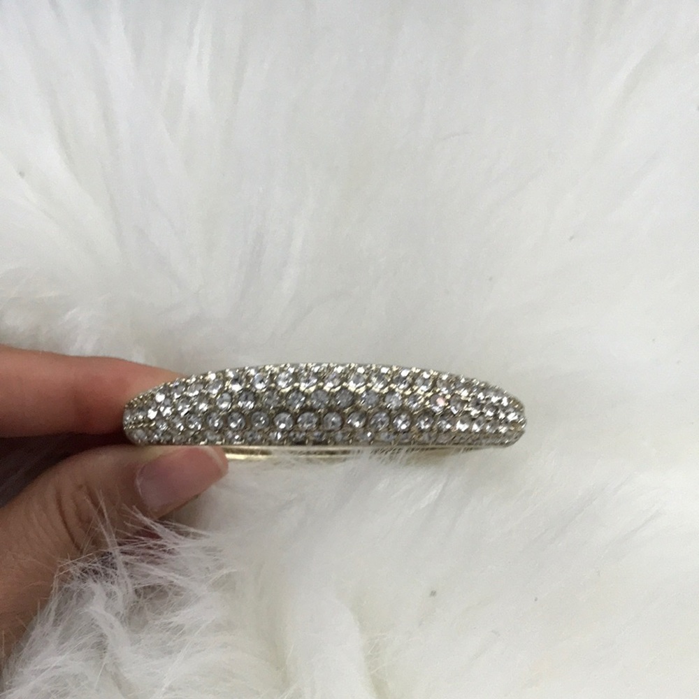 cuff bracelet - Picture 2 of 3